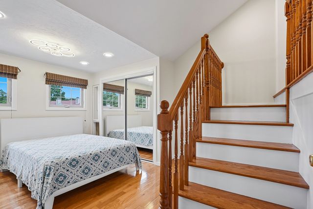 237 South St 6, Shrewsbury, MA 01545