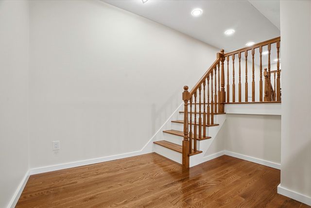 237 South St 6, Shrewsbury, MA 01545