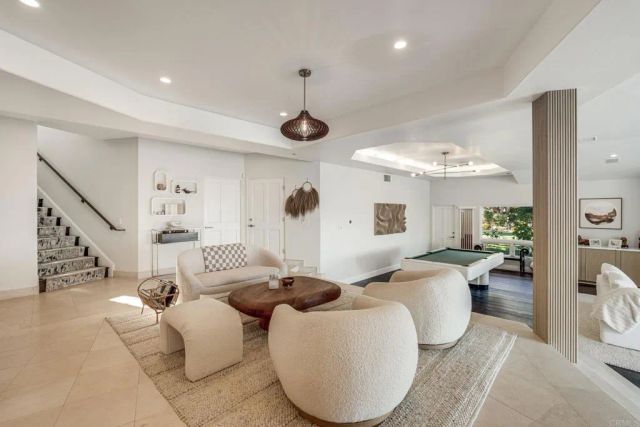 1904 Via Casa Alta, La Jolla, CA 92037