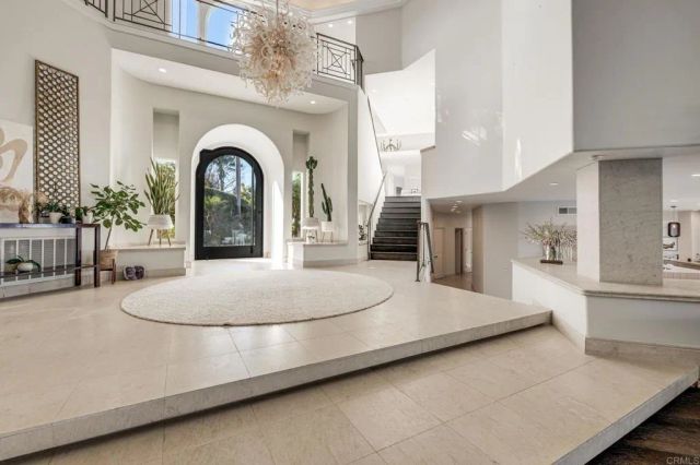 1904 Via Casa Alta, La Jolla, CA 92037