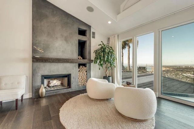1904 Via Casa Alta, La Jolla, CA 92037