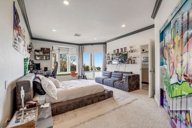 1904 Via Casa Alta, La Jolla, CA 92037