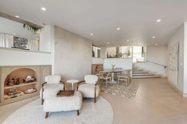 1904 Via Casa Alta, La Jolla, CA 92037