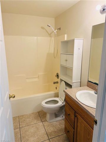 4743 14th ST SW, Lehigh Acres, FL 33973