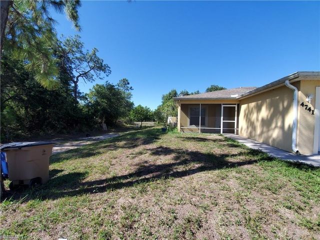 4743 14th ST SW, Lehigh Acres, FL 33973
