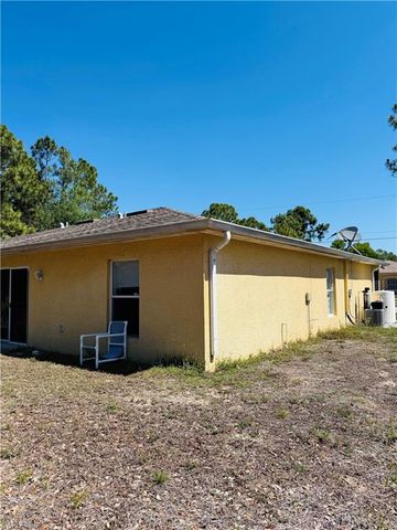 4743 14th ST SW, Lehigh Acres, FL 33973