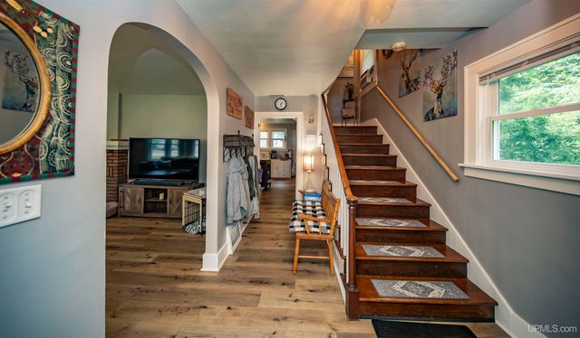 106 Rogers Avenue, Iron River, MI 49935