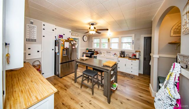 106 Rogers Avenue, Iron River, MI 49935