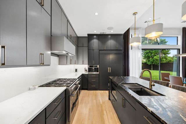 4558 Ridge Road, Dallas, TX 75229