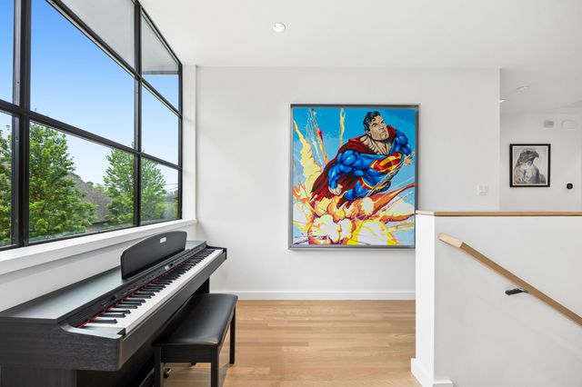 4558 Ridge Road, Dallas, TX 75229