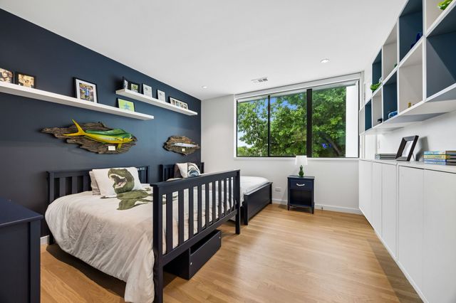 4558 Ridge Road, Dallas, TX 75229