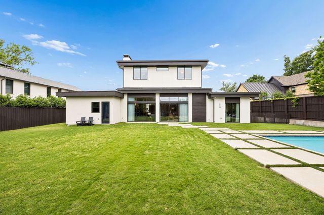 4558 Ridge Road, Dallas, TX 75229