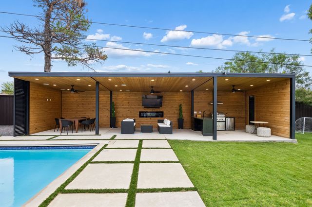 4558 Ridge Road, Dallas, TX 75229