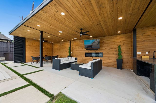 4558 Ridge Road, Dallas, TX 75229