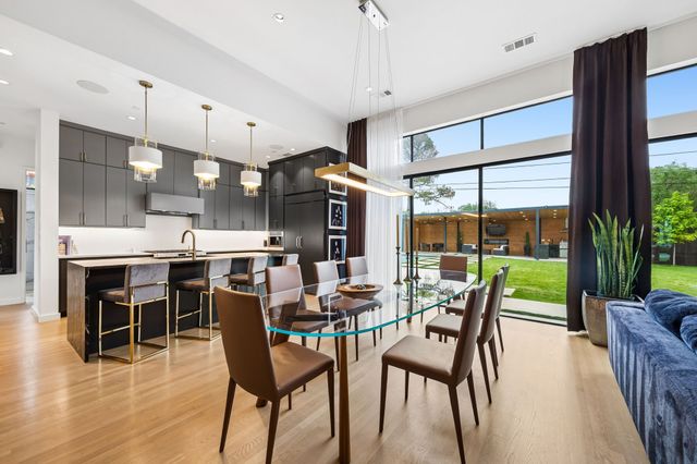 4558 Ridge Road, Dallas, TX 75229