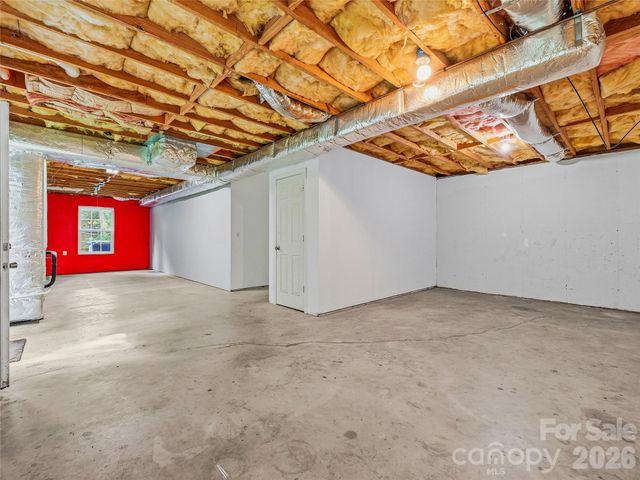 1019 Mountain Drive, Candler, NC 28715
