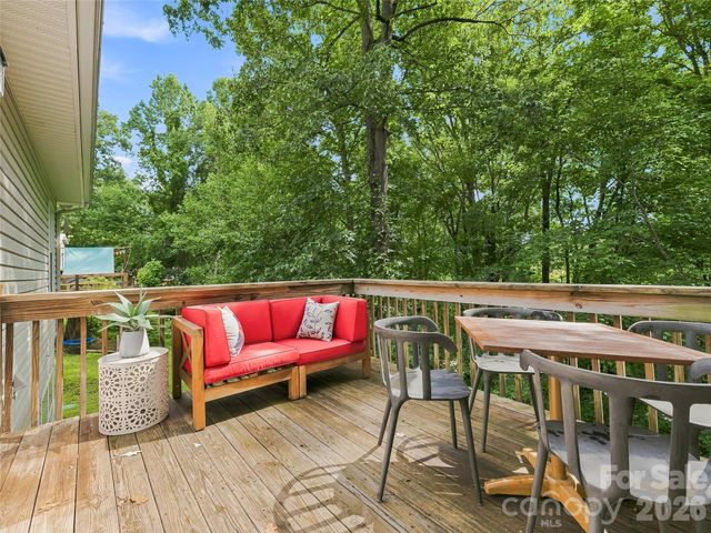 1019 Mountain Drive, Candler, NC 28715