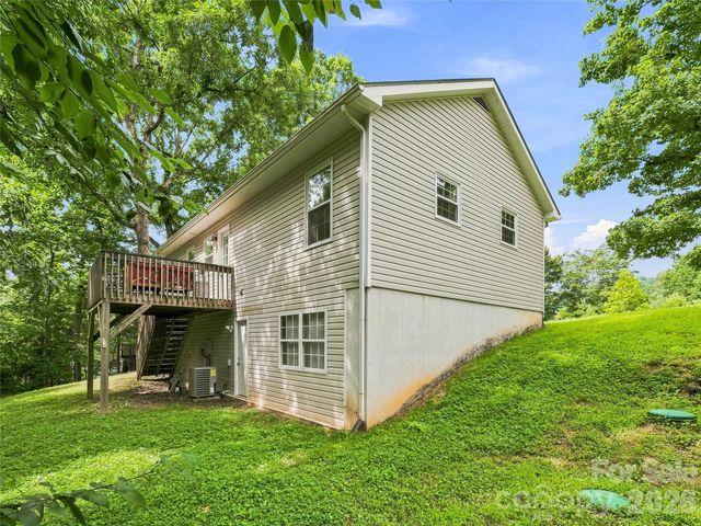 1019 Mountain Drive, Candler, NC 28715