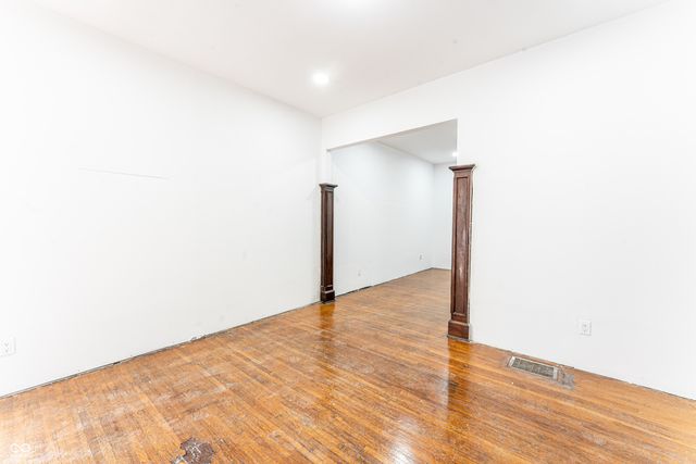 3345 Graceland Avenue, Indianapolis, IN 46208