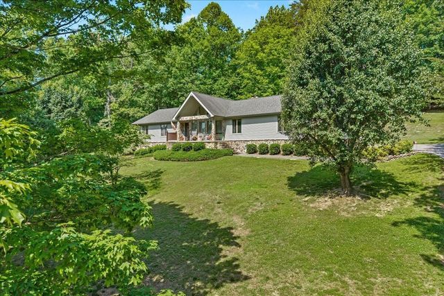 456 County Road 135, Riceville, TN 37370