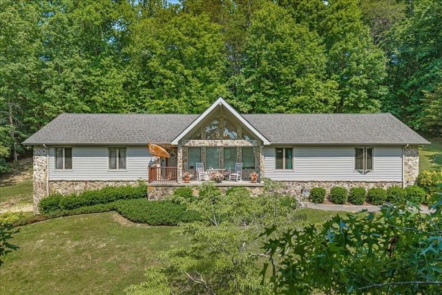 456 County Road 135, Riceville, TN 37370