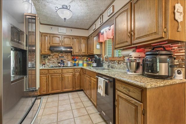 456 County Road 135, Riceville, TN 37370