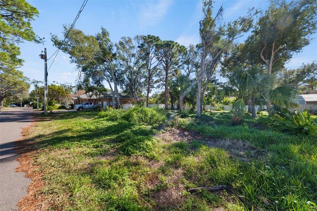 77TH AVENUE, Seminole, FL 33776