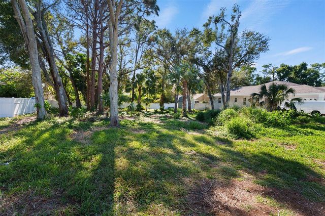 77TH AVENUE, Seminole, FL 33776