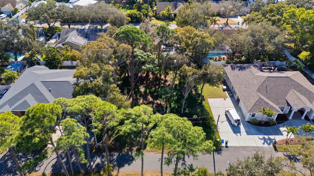 77TH AVENUE, Seminole, FL 33776