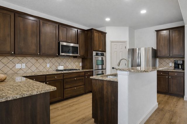 107 King Court, Fate, TX 75087