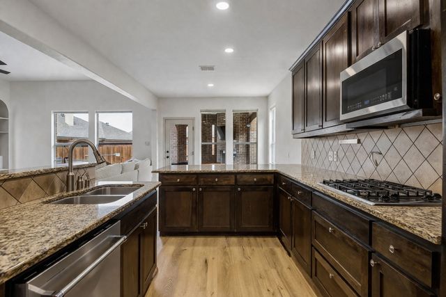 107 King Court, Fate, TX 75087