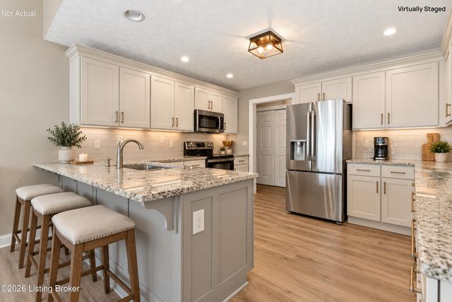 1513 Mahogany Run Dr, La Grange, KY 40031