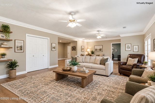 1513 Mahogany Run Dr, La Grange, KY 40031