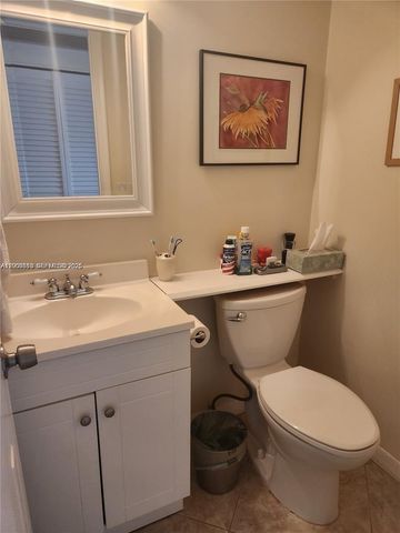 2114 E Cambridge E 2114, Deerfield Beach, FL 33442