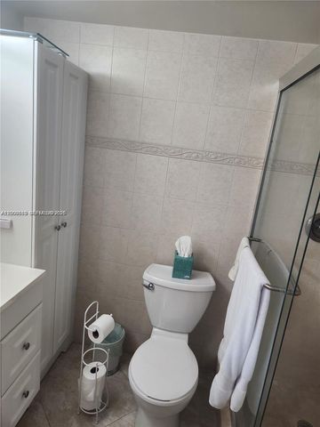 2114 E Cambridge E 2114, Deerfield Beach, FL 33442