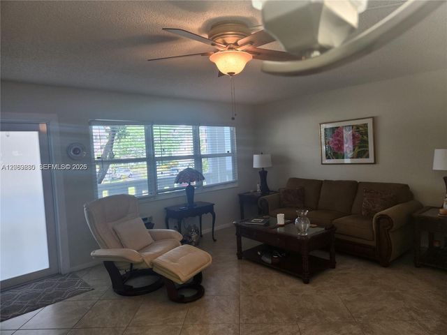 2114 E Cambridge E 2114, Deerfield Beach, FL 33442