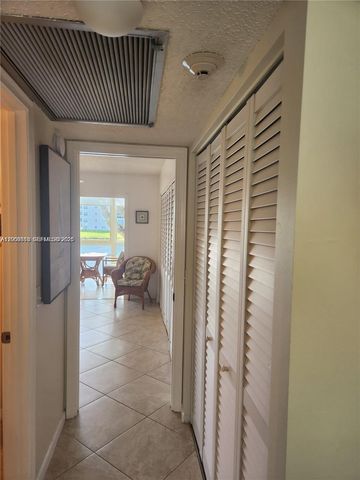 2114 E Cambridge E 2114, Deerfield Beach, FL 33442