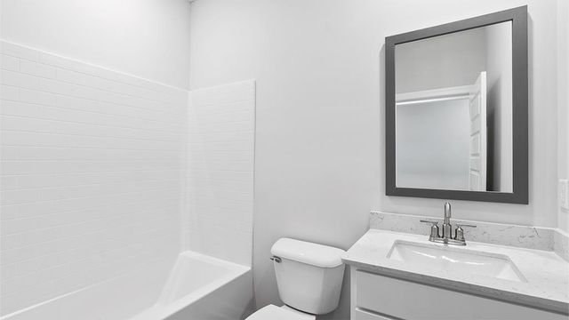 102 Tyler Way, Headland, AL 36345