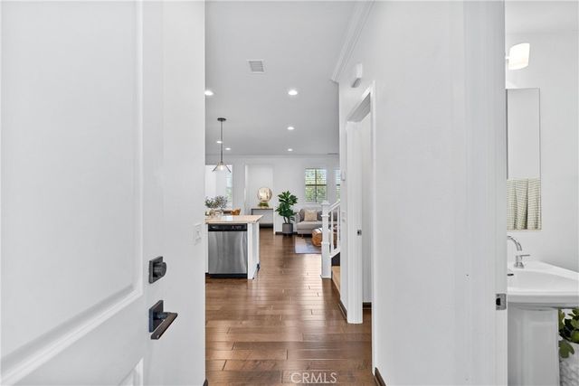 1412 El Paseo, Lake Forest, CA 92610