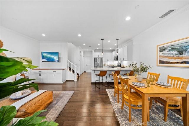 1412 El Paseo, Lake Forest, CA 92610