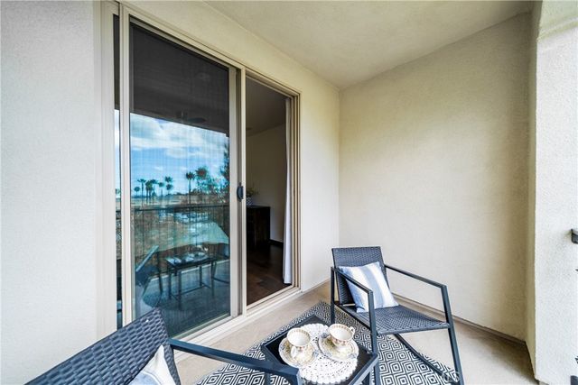 1412 El Paseo, Lake Forest, CA 92610
