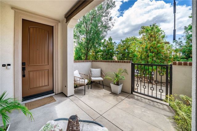 1412 El Paseo, Lake Forest, CA 92610
