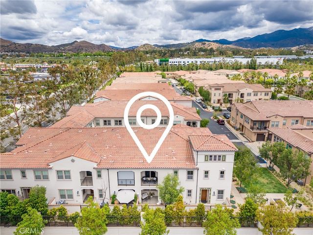 1412 El Paseo, Lake Forest, CA 92610
