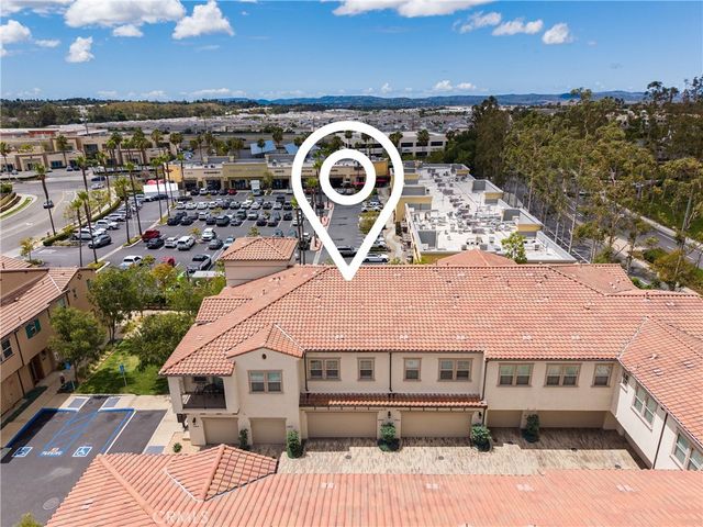1412 El Paseo, Lake Forest, CA 92610