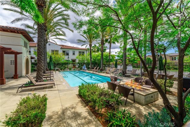 1412 El Paseo, Lake Forest, CA 92610