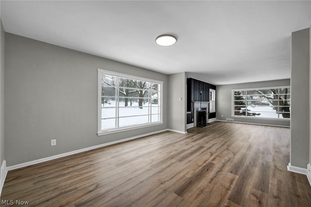 1531 Burlington Road, Cleveland, OH 44118