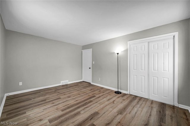 1531 Burlington Road, Cleveland, OH 44118