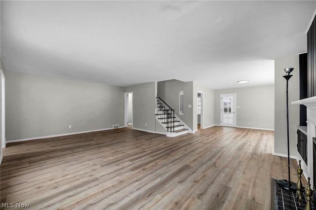 1531 Burlington Road, Cleveland, OH 44118