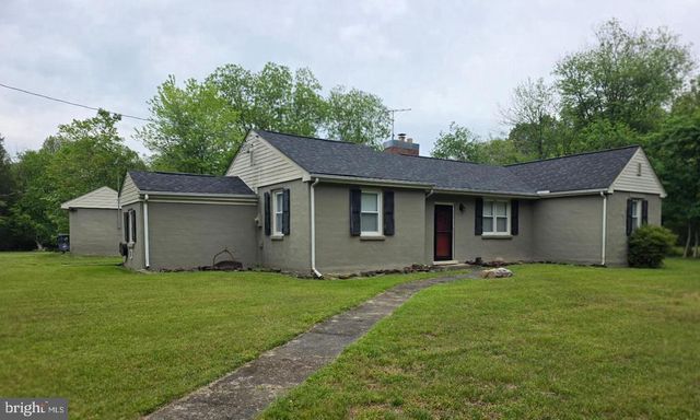12655 BRISTERSBURG RD, Midland, VA 22728