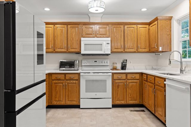 152 Ridgeway Circle, Ringgold, GA 30736